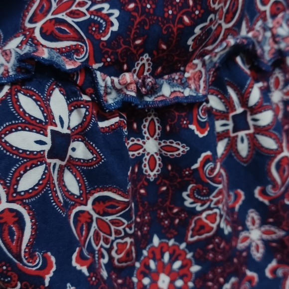 Francesca’s Maxi Dress.  Style Jadeen Size Small  shoulder. - Picture 11 of 15